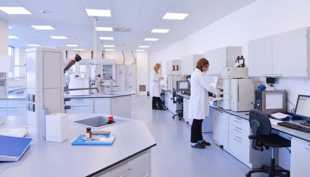 Lab-Solutions-lab-fit-out-about-us
